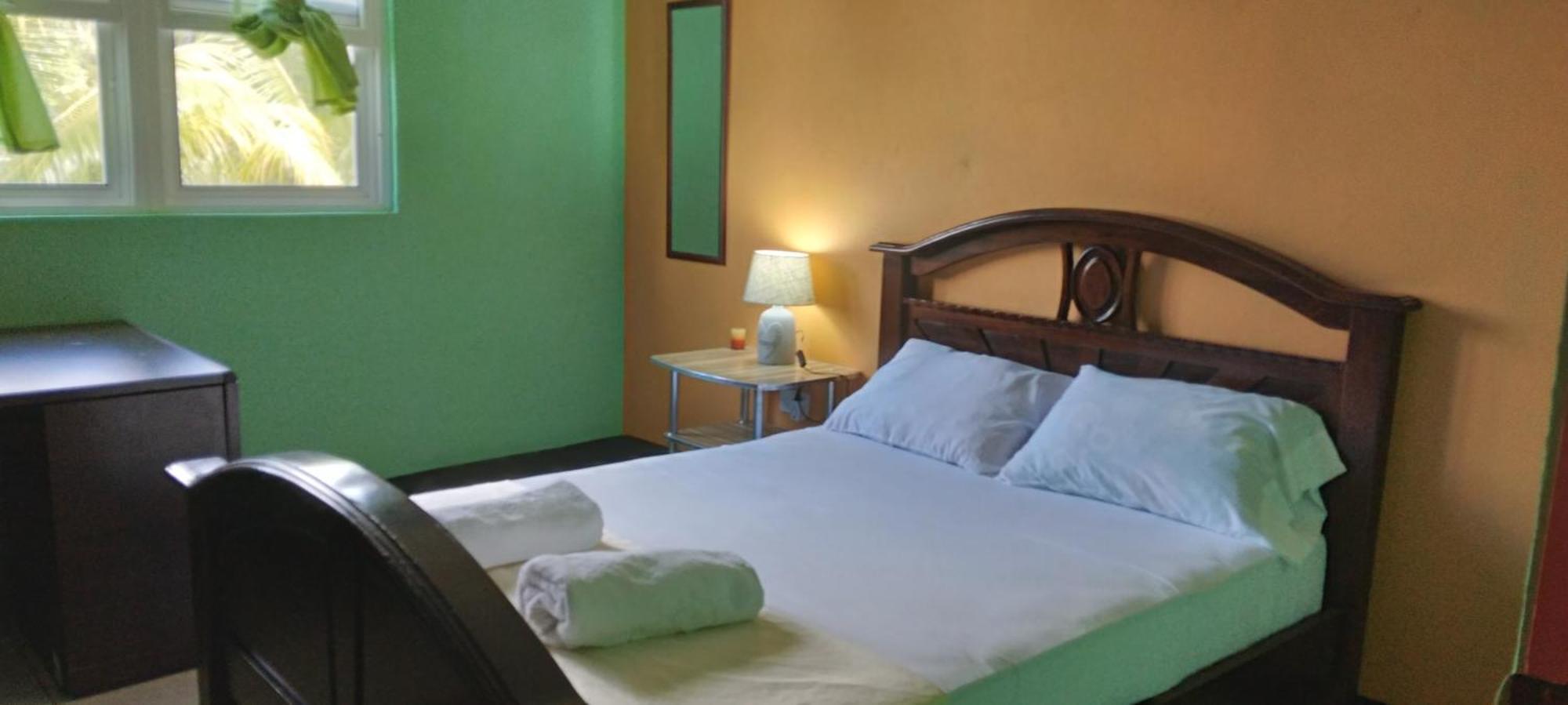 Danglez Bed & Breakfast Bataka Exterior photo